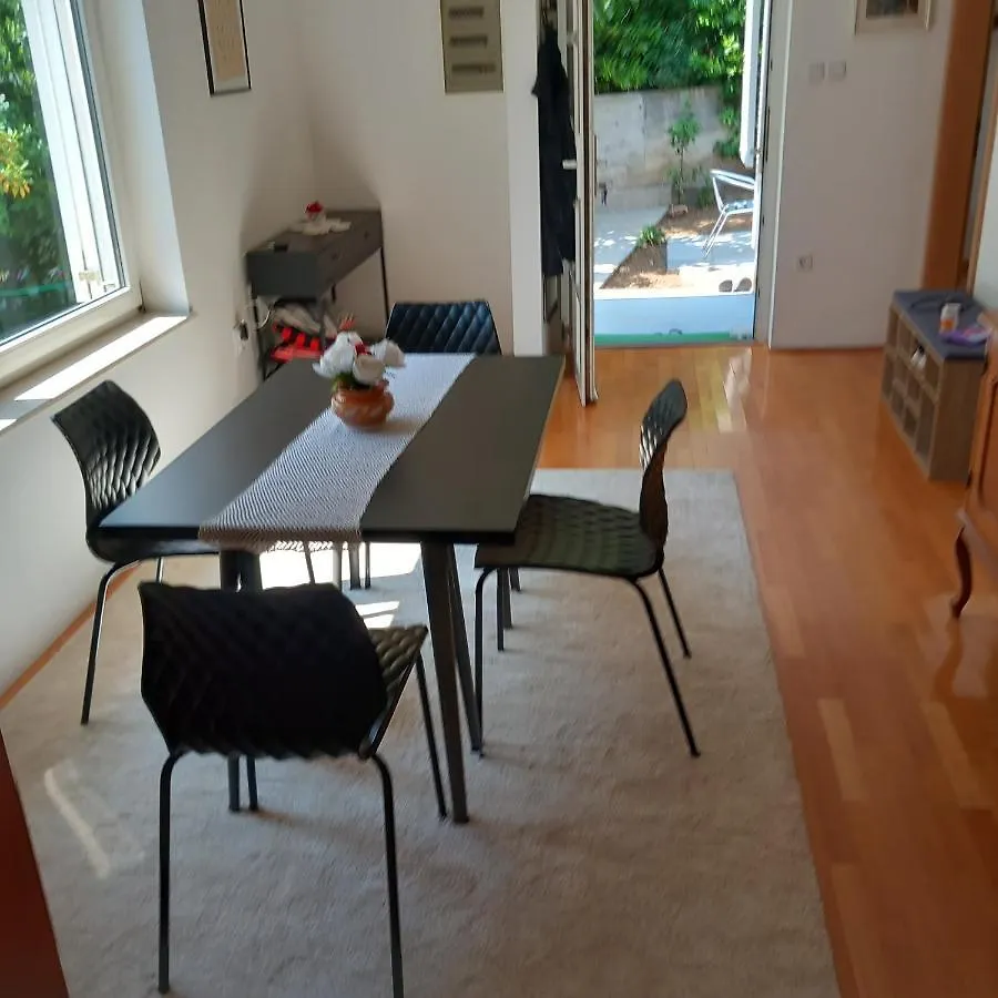 Holiday home Apartman Selce Villa
