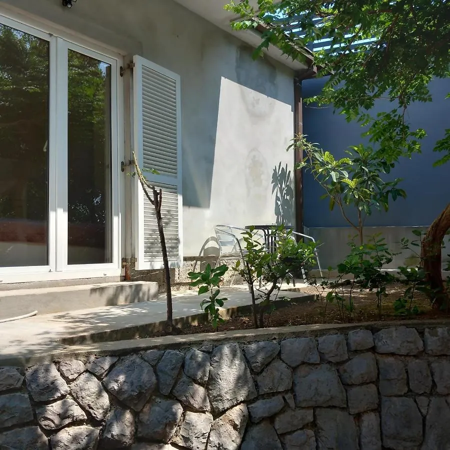 Holiday home Apartman Selce Villa